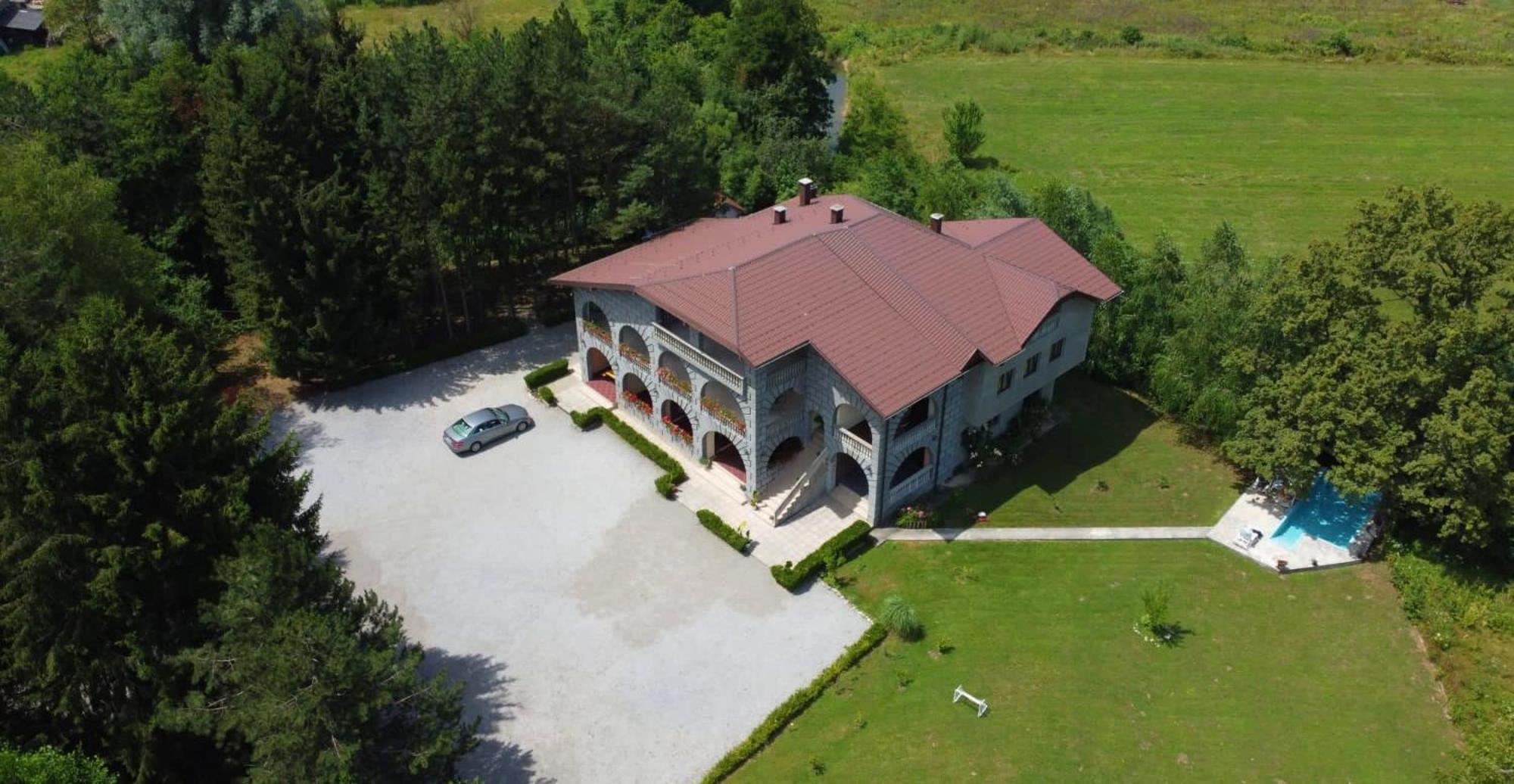 Vacation Home Keskic Velika Gata ภายนอก รูปภาพ